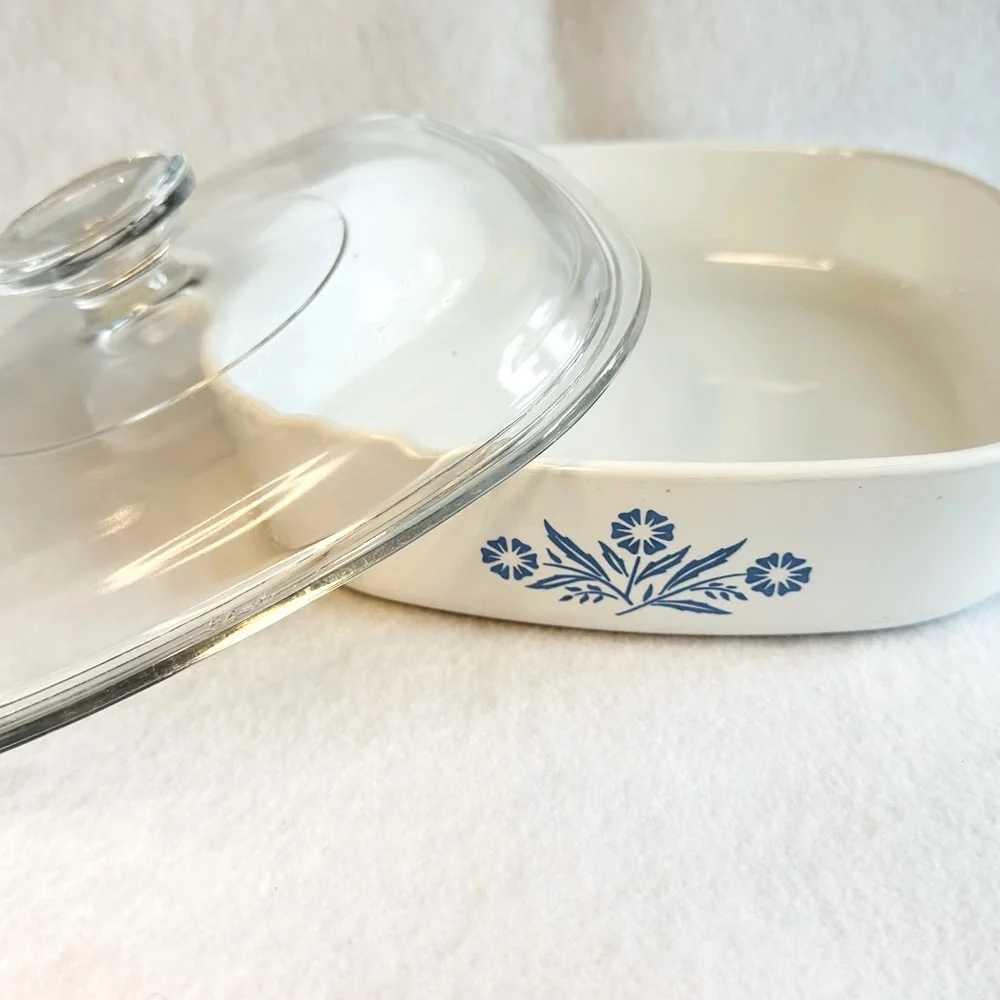 Corningware Blue Cornflower with Lid Baking Dish‎ 1 QT casserole Vintage
